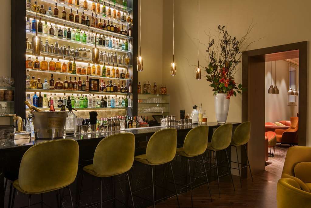 Mercer 5 Gl Hotel Seville
