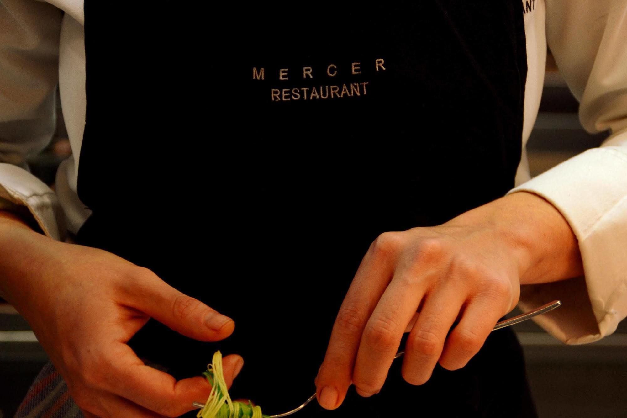 Mercer 5 Gl 5* Seville